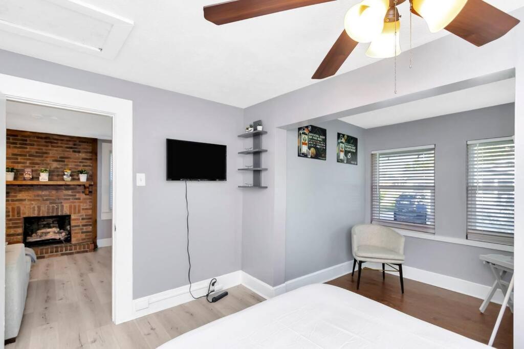 Cozy With Patio & Grill, Private And Location