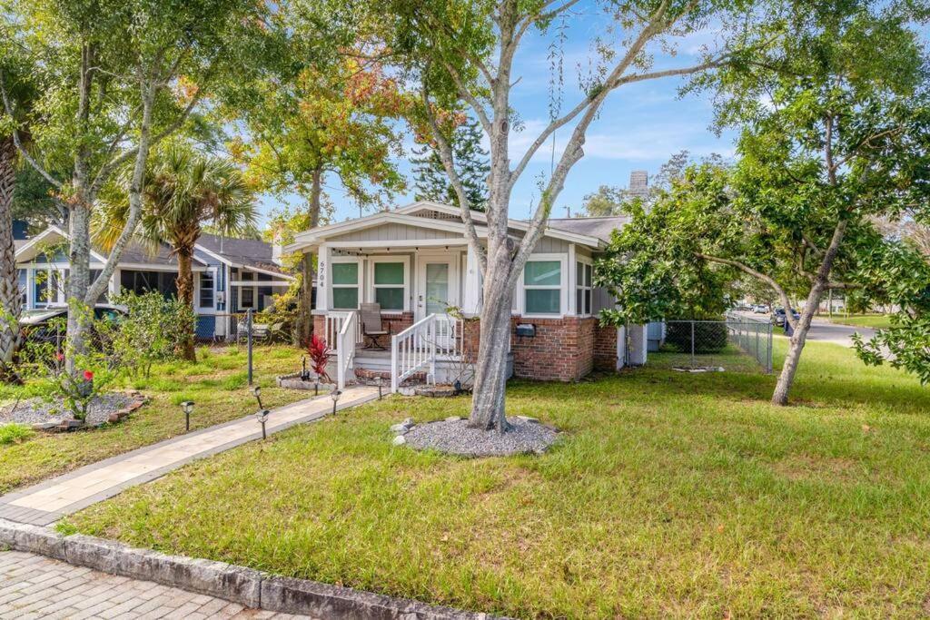 Cozy With Patio & Grill, Private And Location * Tampa