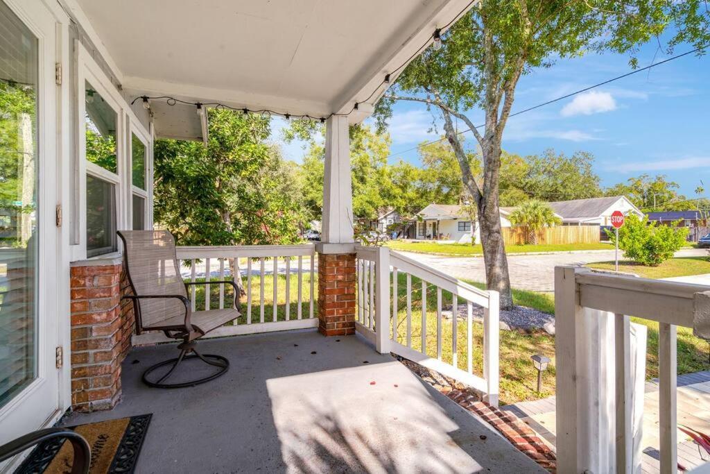 Ferienhaus Cozy With Patio & Grill, Private And Location *